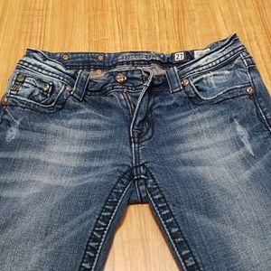 27 X 31 MISS ME JEANS